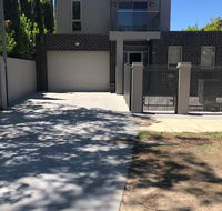 Central executive 4br townhouse - Accommodation Tasmania