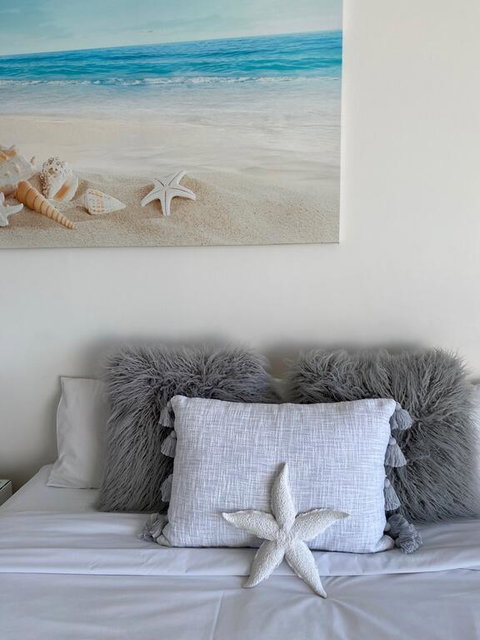 Central Ocean View Studio 27a - Accommodation Tasmania 1