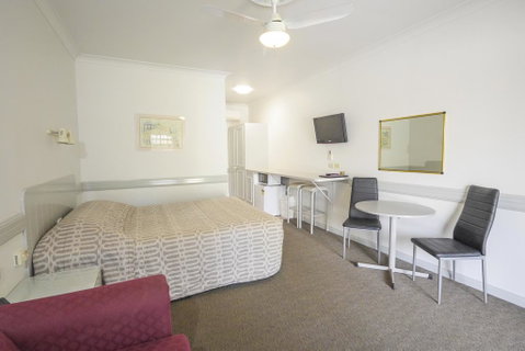 Centretown Motel - Accommodation Tasmania 0