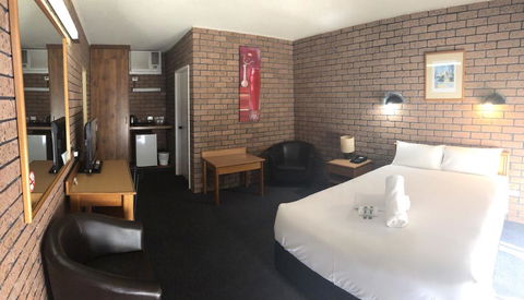 Cessnock Vintage Motor Inn - Accommodation Tasmania 3