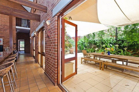 Chateau Cottesloe By The Beach - Accommodation Tasmania 2