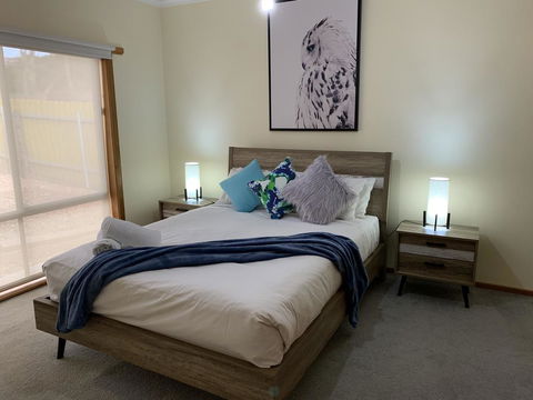 Chateau N'Ville - Accommodation Tasmania 0