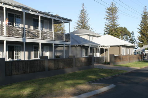 Clearwater Motel Apartments - Accommodation Tasmania 0