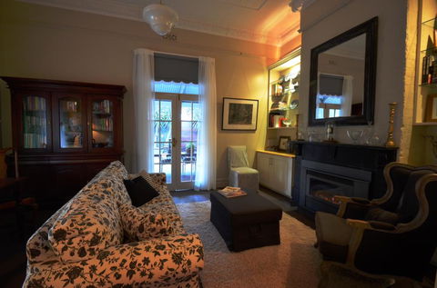 Clement House - Accommodation Tasmania 1