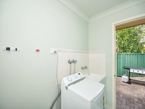 Close To Tea Gardens Waterfront - Accommodation Tasmania 2