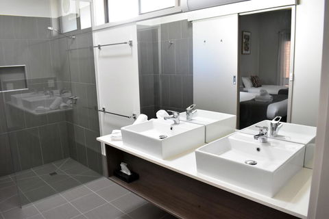 CluBarham River Motel - Accommodation Tasmania 1