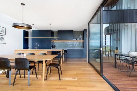 COASTAL LUXE - MT MARTHA - Accommodation Tasmania 1