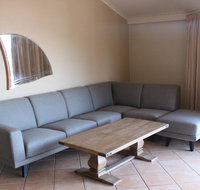 Colonial Court Beachfront Motel  Holiday Stay - Accommodation Tasmania