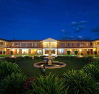 Comfort Inn  Suites King Avenue - Accommodation Tasmania