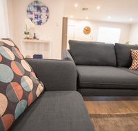 Contemporary Esprit with river reserve access - Accommodation Tasmania