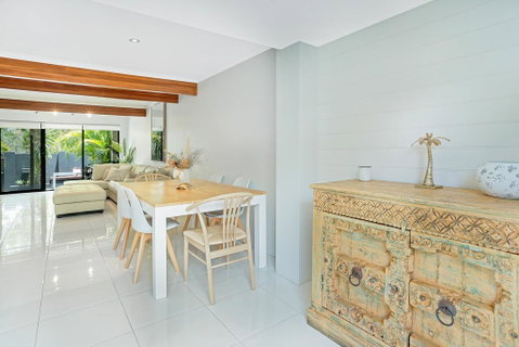 Cool Coastal Chic, Noosaville - Accommodation Tasmania 2
