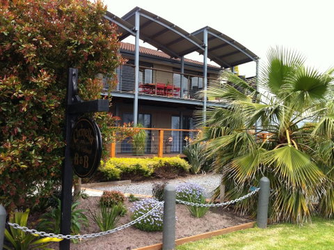 Corinella On The Esplanade Bed & Breakfast - Accommodation Tasmania 0