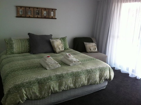 Corinella On The Esplanade Bed & Breakfast - Accommodation Tasmania 2