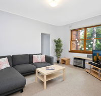 Cosy 2BR plus Parking in Nth Sydney - Accommodation Tasmania