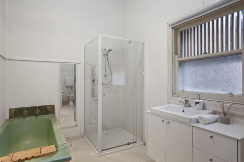 Cosy Californian Bungalow - Accommodation Tasmania 2