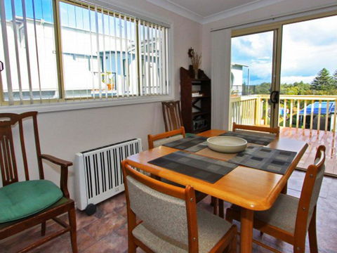 Cosy Cottage By The Sea - Accommodation Tasmania 1
