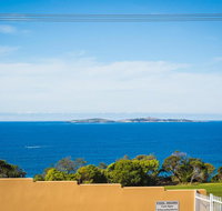 Countess Court Unit - Great Ocean Views - Accommodation Tasmania
