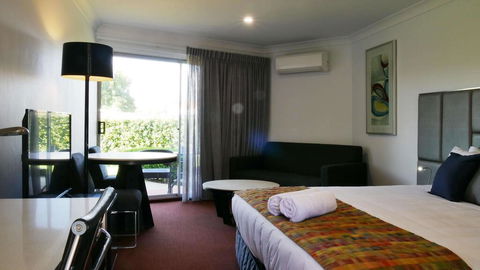 Country Capital Motel - Accommodation Tasmania 2