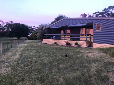Country Farm House Close To Ballarat - Accommodation Tasmania 0