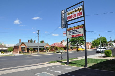 Country Lodge Motor Inn - Accommodation Tasmania 0