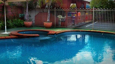 Courtyard Motor Inn - Accommodation Tasmania 3