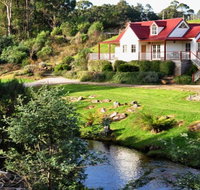 Crabtree Riverfront Cottages - Accommodation Tasmania