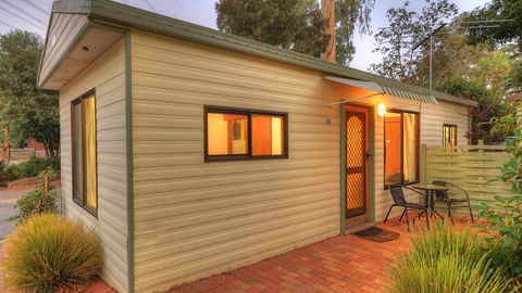 Crystal Brook Tourist Park - Accommodation Tasmania 2