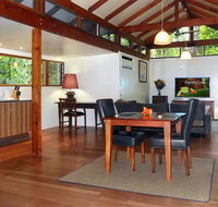 Crystal Creek Rainforest Retreat - Accommodation Tasmania
