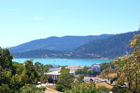 Cumberland Holiday Home - Holiday Home - Accommodation Tasmania 0