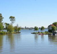 Cypress Townhouse 17 - Mulwala - Accommodation Tasmania