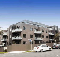 Deakin 2Bed 2Bath and Free parking - Accommodation Tasmania