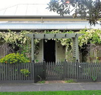 Delightful Cottage - Accommodation Tasmania