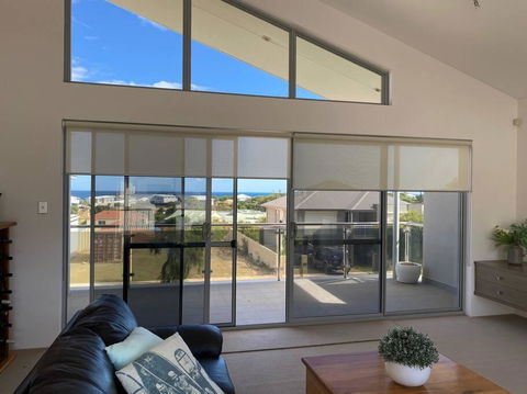 Delux Living In Wannanup - Accommodation Tasmania 3