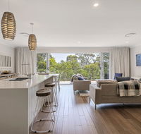 DESIGNER HOLIDAY BEACH PAD // 4 BED // COPA - Accommodation Tasmania