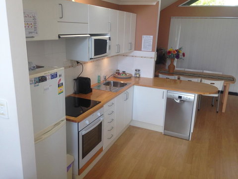 Dillon 7 - Accommodation Tasmania 1