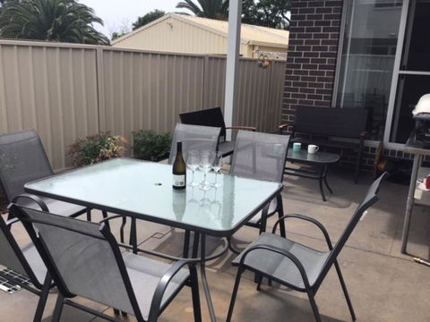 Discover Warilla - Bright And Airy Townhouse Near The Beach And Lake - Accommodation Tasmania 2