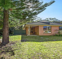 Dolphin Cottage - in the heart of Callala Beach - Accommodation Tasmania
