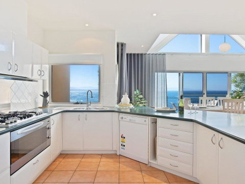Dolphins Den - Panoramic Views - Accommodation Tasmania 3