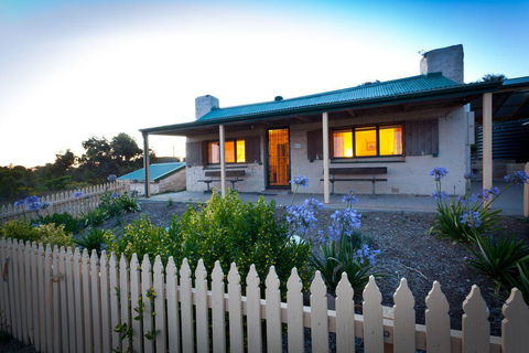 Donington Cottage Lincoln National Park - Accommodation Tasmania 0