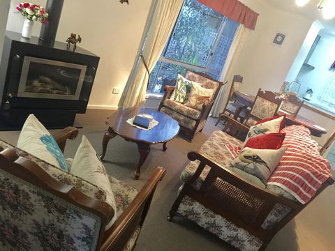 Donkey Tales Farm Cottages - Accommodation Tasmania 2