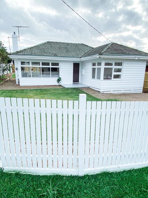Dromana Beach House - Accommodation Tasmania 3