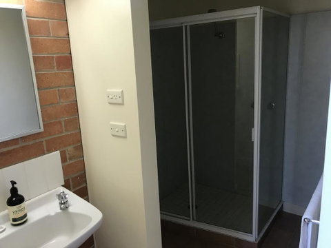 Dunolly Broadway B&B - Accommodation Tasmania 2