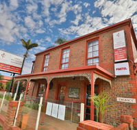 Early Australian Motor Inn - Accommodation Tasmania