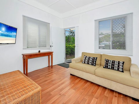 Easy Going Holiday Unit On McKenzie MK6 - Accommodation Tasmania 2
