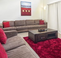 Eclipse 5- Spacious Townhouse - Accommodation Tasmania
