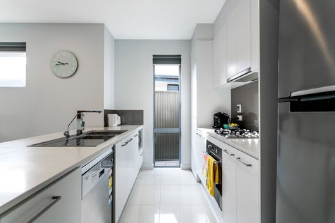 Ella House Adelaide - Accommodation Tasmania 3