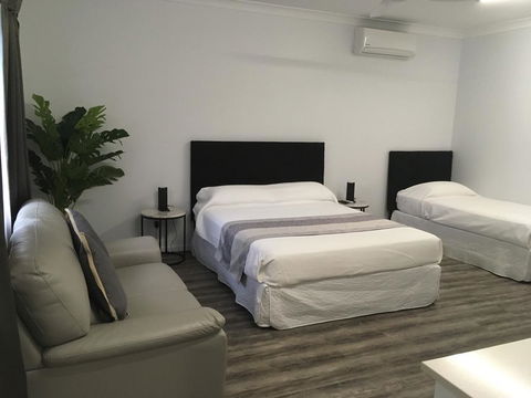 Escape On Lake - Accommodation Tasmania 3