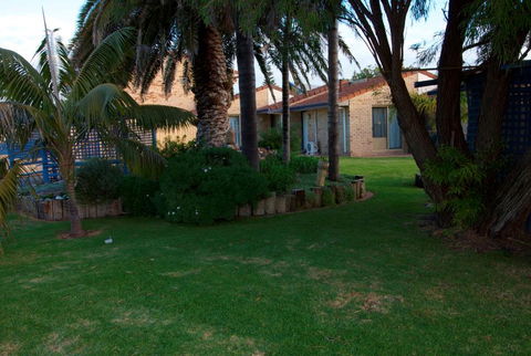 Esperance Beachfront Resort - Accommodation Tasmania 2