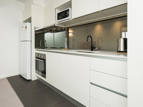 Executive Luxury Apartment - Accommodation Tasmania 1