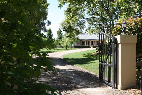 Exeter Farm Stay - Accommodation Tasmania 0